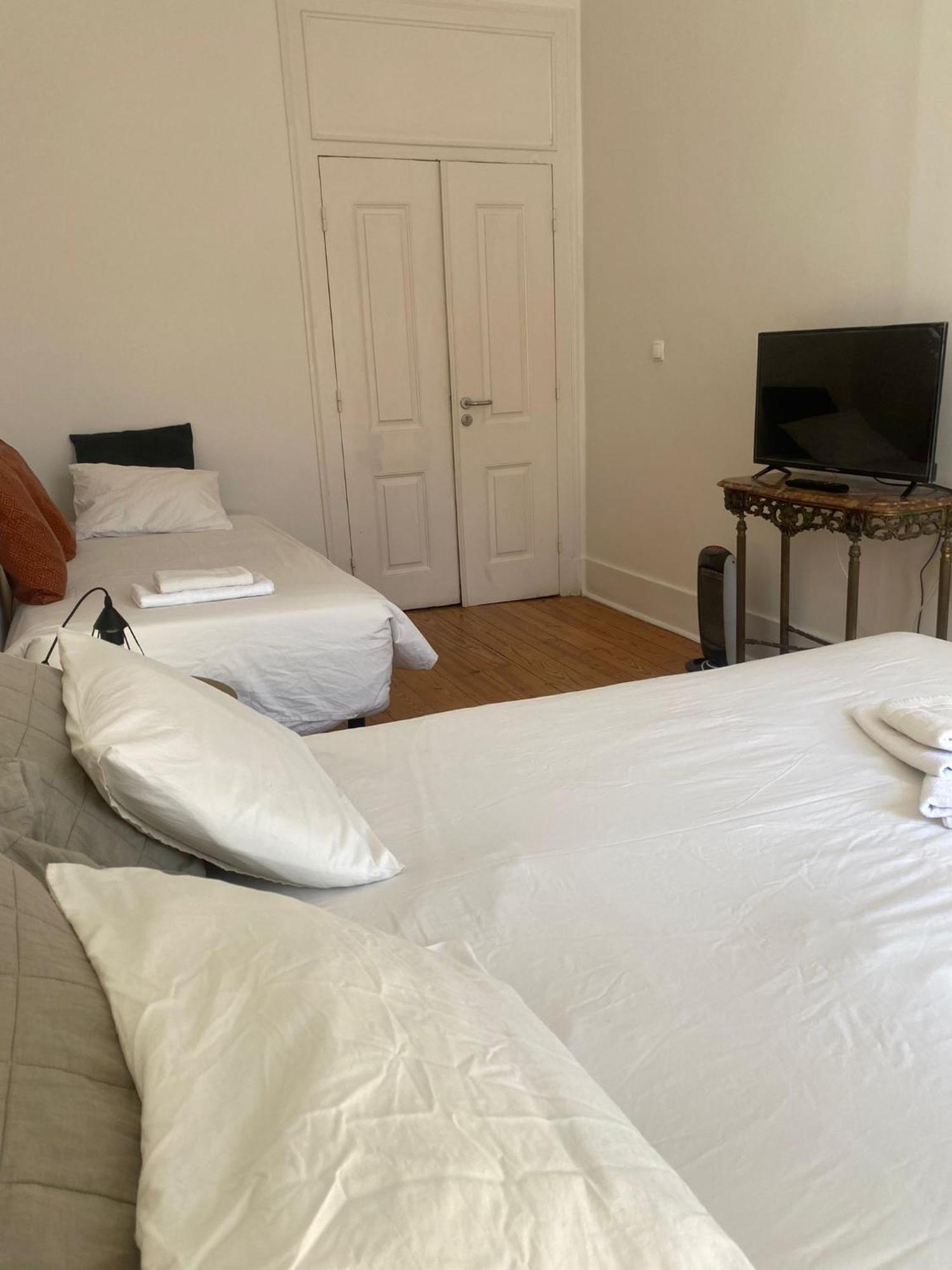 Happy At Chiado Hotel Lisboa Екстериор снимка