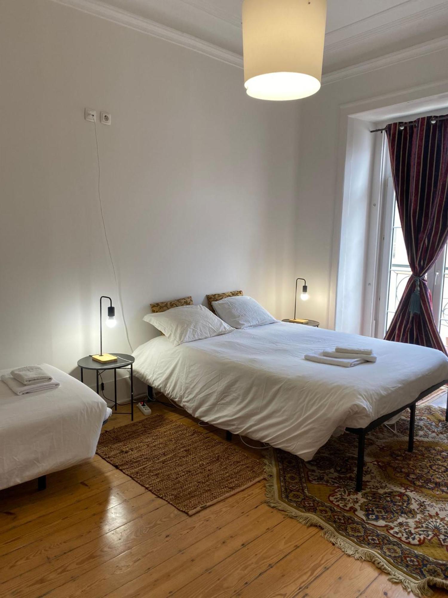 Happy At Chiado Hotel Lisboa Екстериор снимка